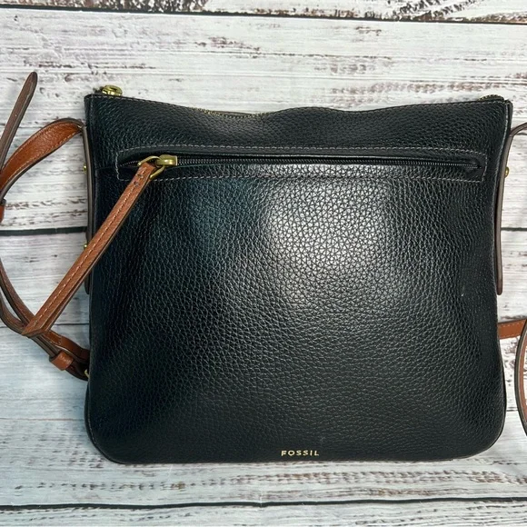 Fossil Black Leather Crossbody Purse Brown Cowhide Leather - Picture 2 of 16